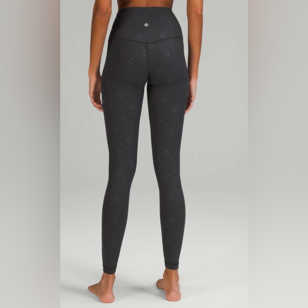 lululemon align yogo embossed